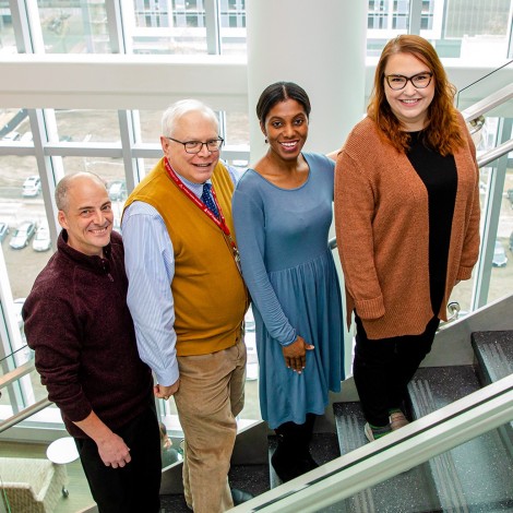 Group photo of endocrinology doctors 